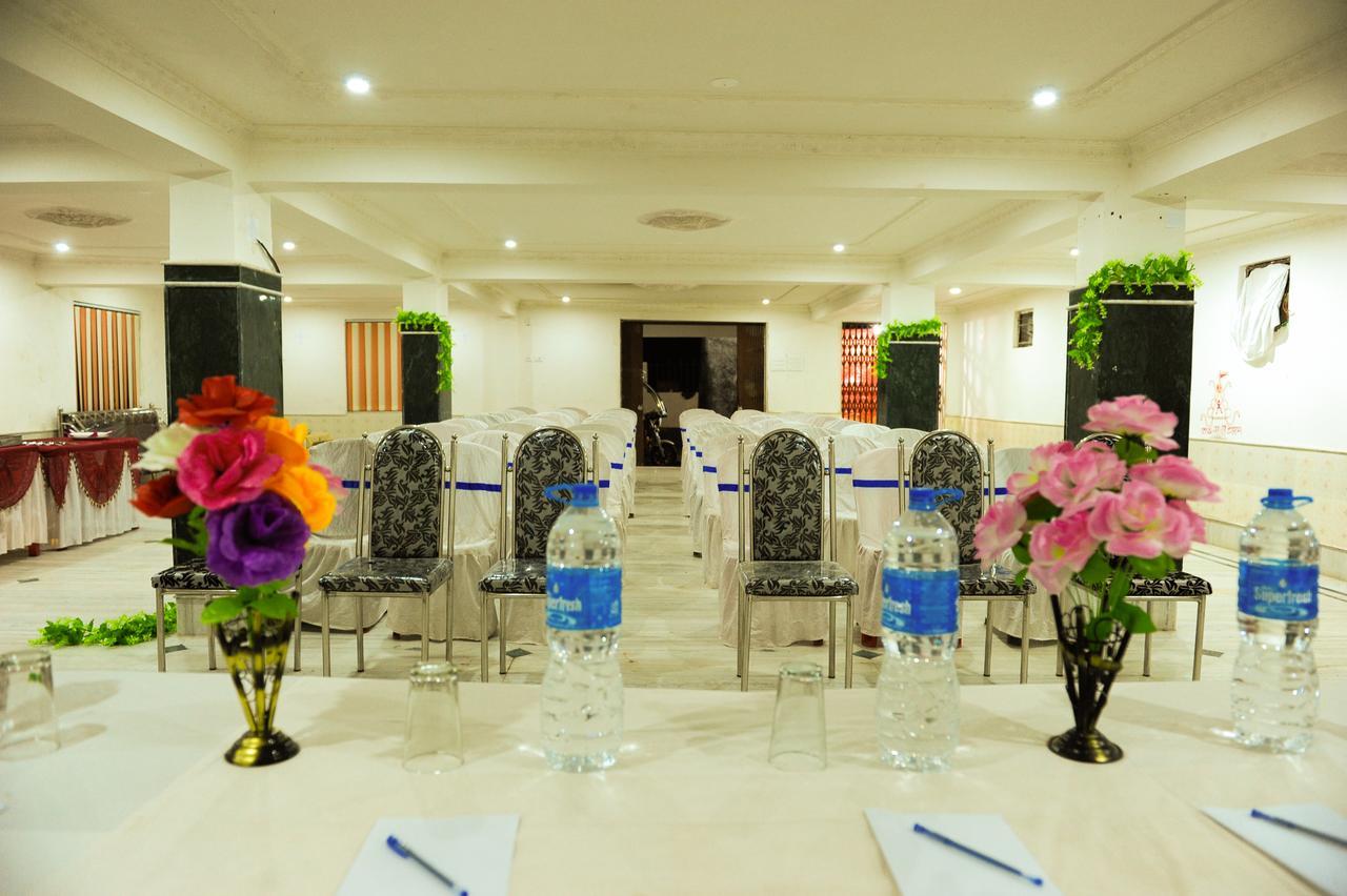 Jayanti Hotel Tarapith Eksteriør bilde