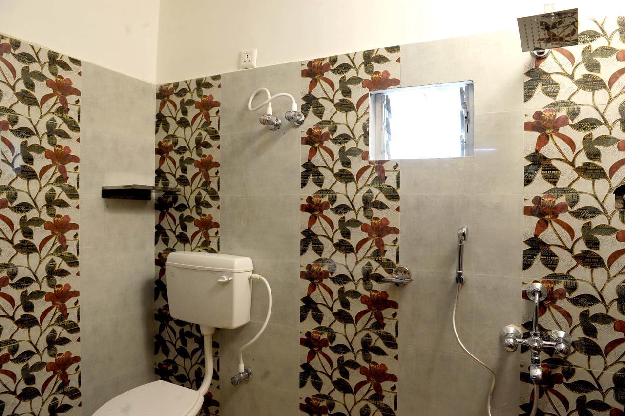 Jayanti Hotel Tarapith Eksteriør bilde